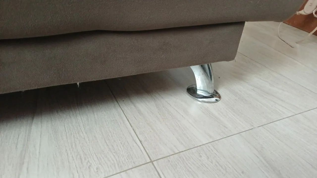 *** OPORTUNIDADE *** Sofá-cama Semi Novo - Foto 5