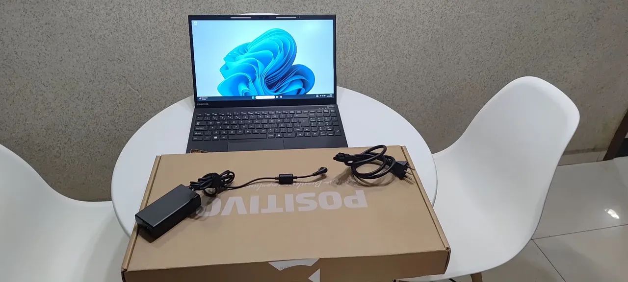 Notebook Positivo R15 