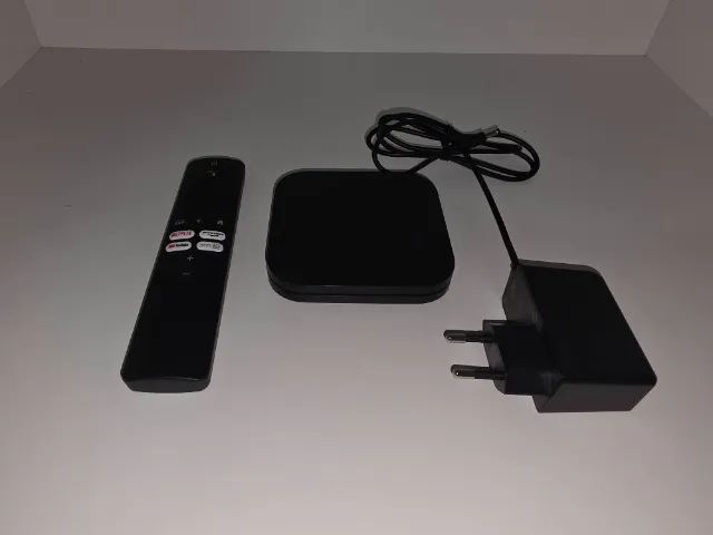 Xiaomi Mi Box S 2ª Geração 4K - Completa e em Perfeito Estado!
