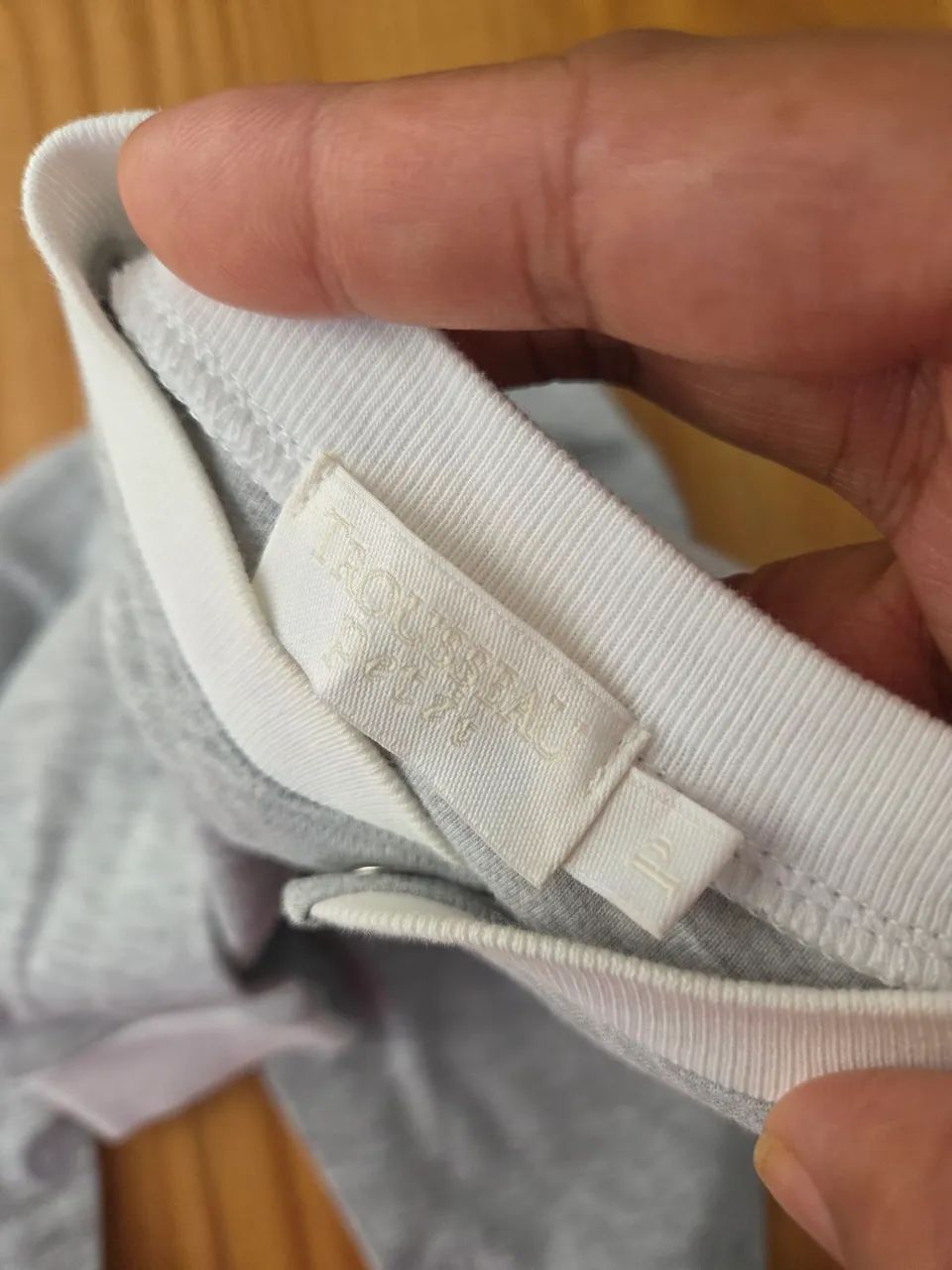 Macacão Trousseau Cinza P ( 3 a 6 meses ) - Foto 3