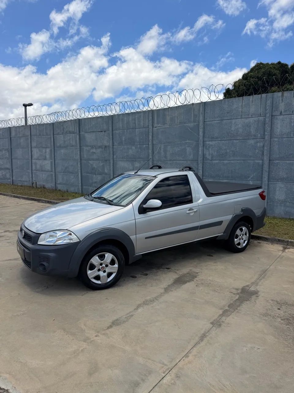 Fiat Strada Working Hard 1.4 Fire Flex 8V CS 2018 - Foto 2