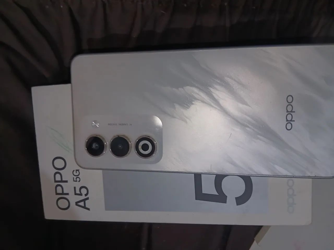 Celular oopo, tem um ano que comprei, porem meu filho derrubou e foi sumindo a imagem - Foto 2