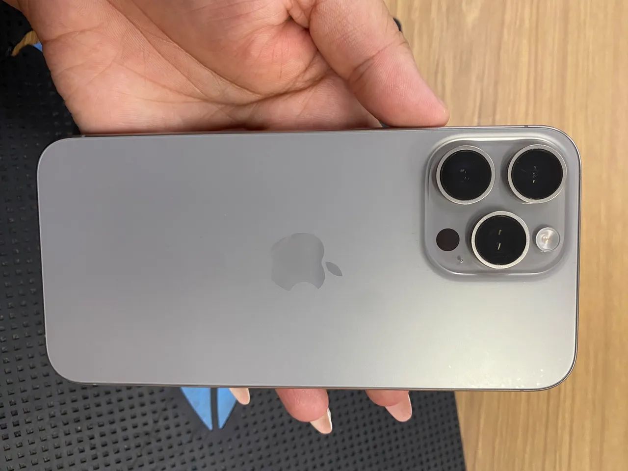iPhone 15 Pro Max  - Foto 5