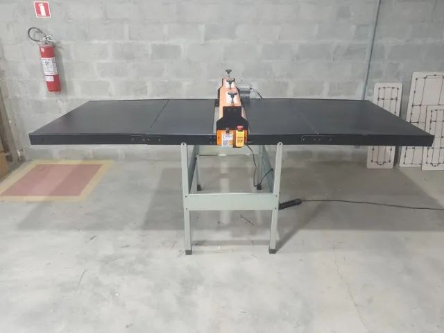 Máquina de Corte e Vinco Elétrica 100cm Semi-Automática + 5 Facas para Caixas - Foto 2