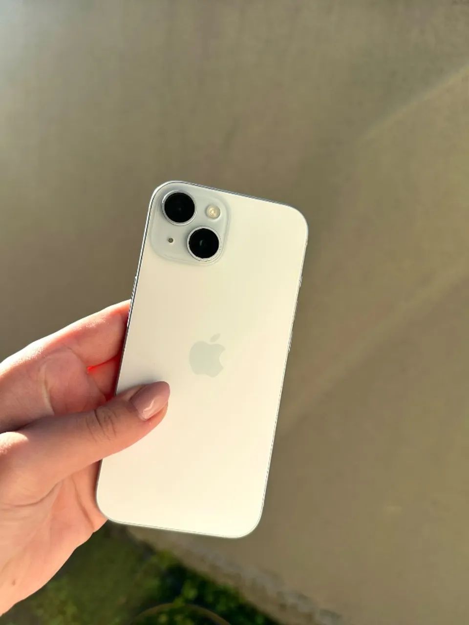 iPhone 15 azul