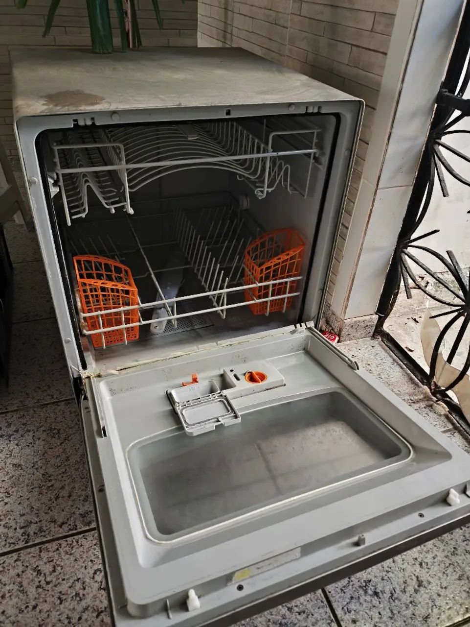 Lava louça Brastemp 8 serviços. - Foto 2