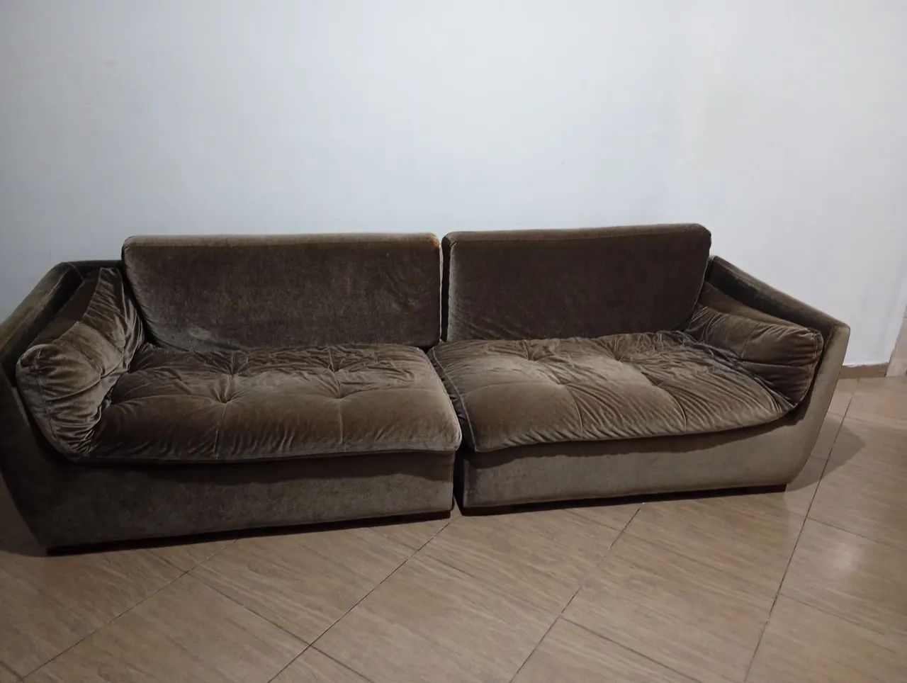 Sofá 4 lugares Espuma Premium