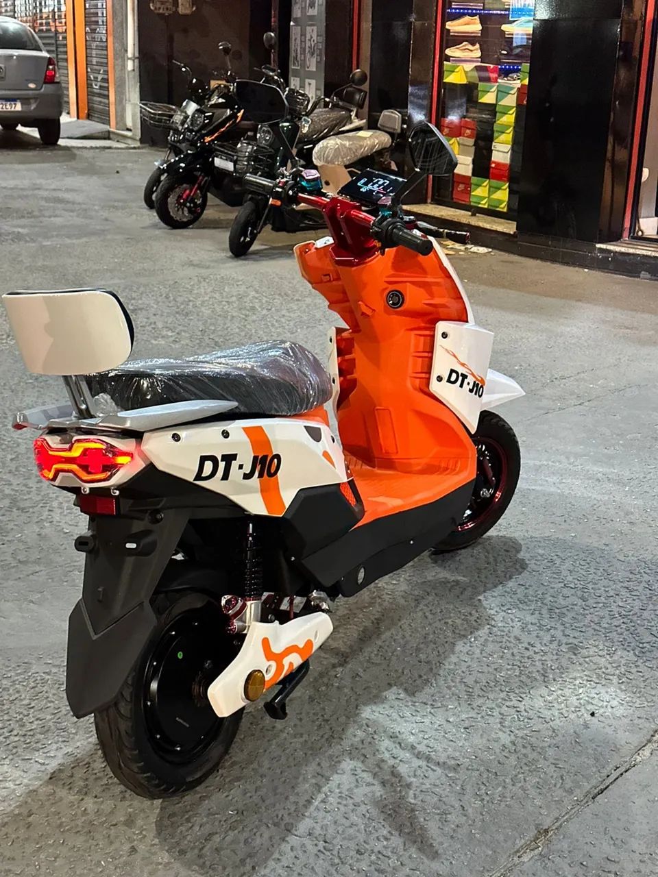 Scooter Elétrica Jet branca  - Foto 4
