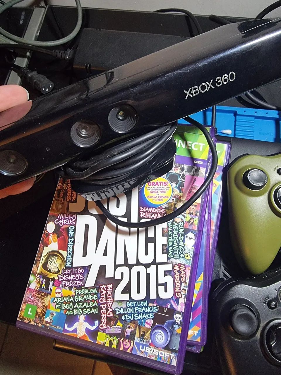 80 JOGOS + XBOX 360 + KINECT + 2 CONTROLES  - Foto 3