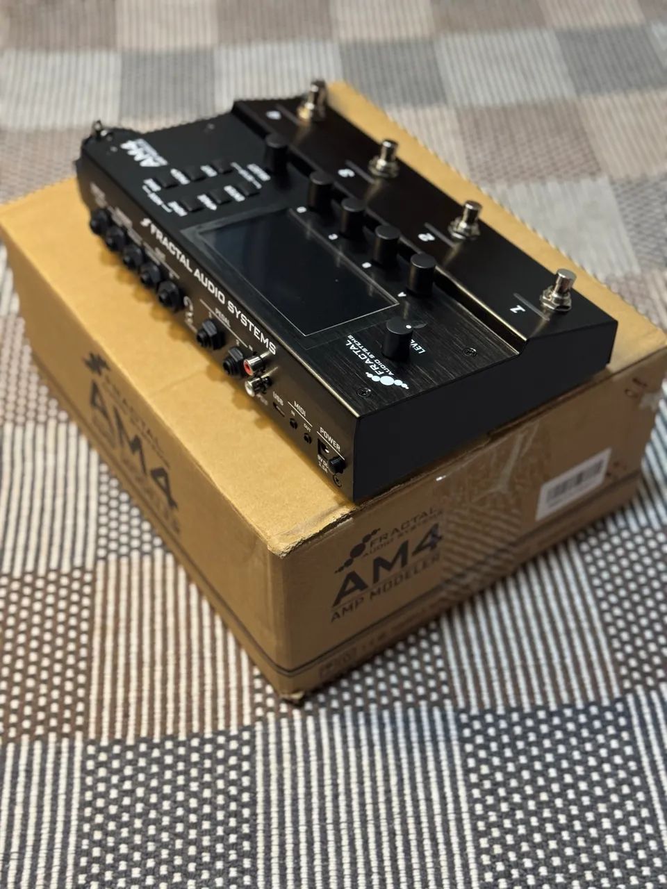 Fractal Audio AM4 - Foto 4