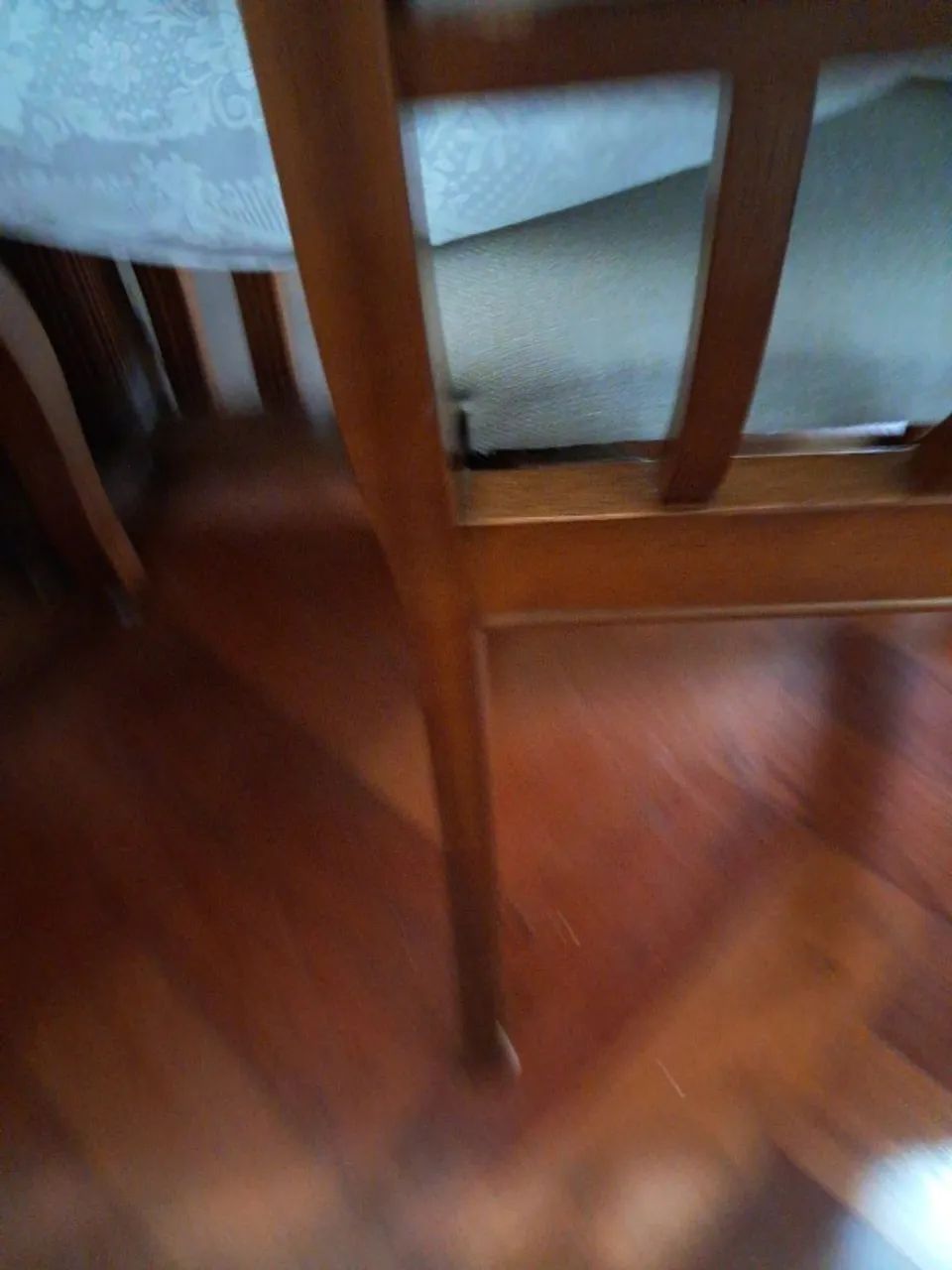 Mesa de jantar + 6 cadeiras - Foto 2