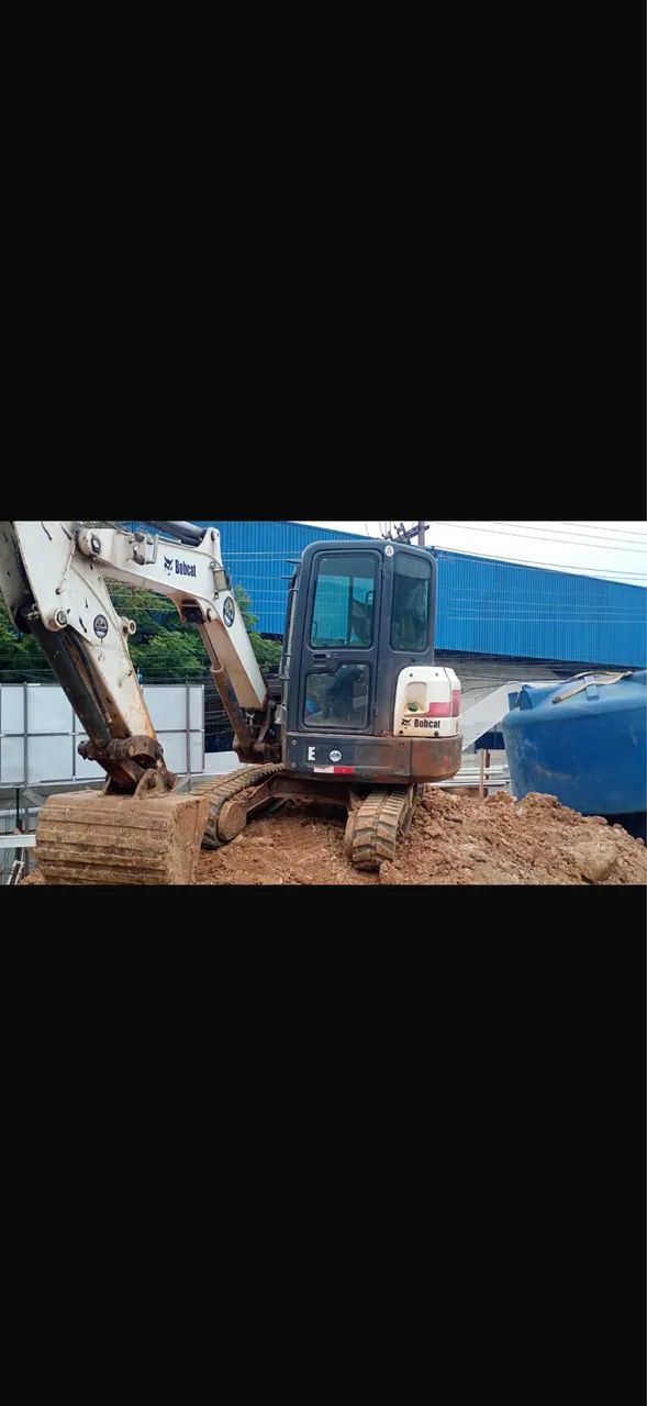 BOBCAT E50 - Foto 2