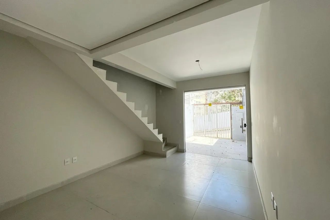 Casa à Venda - Planalto, 2 Quartos, 60 m2 - Foto 4