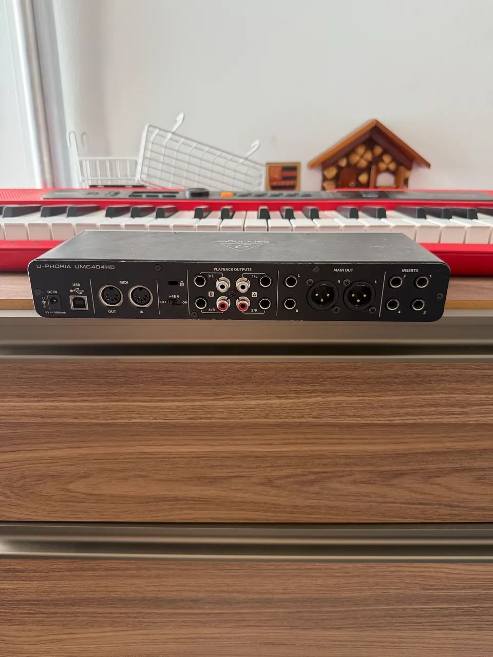 Interface de áudio  Behringer uhd 404 - Foto 2