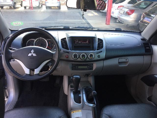 L200 Triton 3.2 HPE Super Conservada - Foto 9