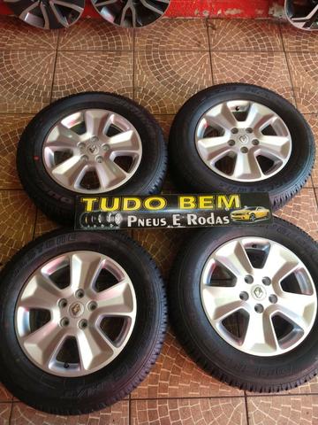 Jogo de rodas com pneus Renault Duster -Oroch - Captur Aro 16 com pneus Bridgestone !