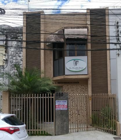 Aluga-se Sala 1º andar na rua Ruffo Galvão