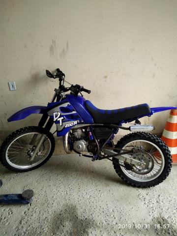 DT 200 r