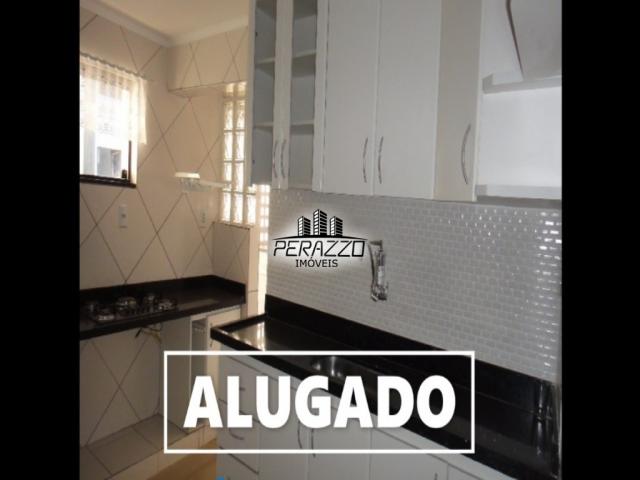 Aluga-se excelente apartamento de 3 quartos, (2º andar), sqs 410 asa sul, no valor de r$3.