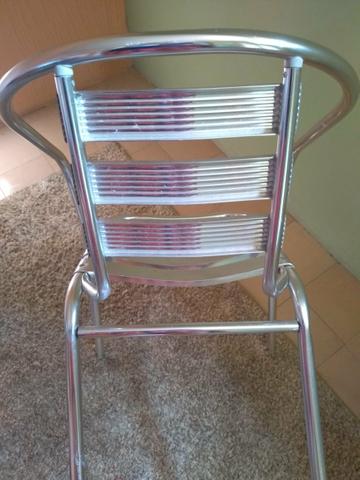 Poltronas em Alumínio