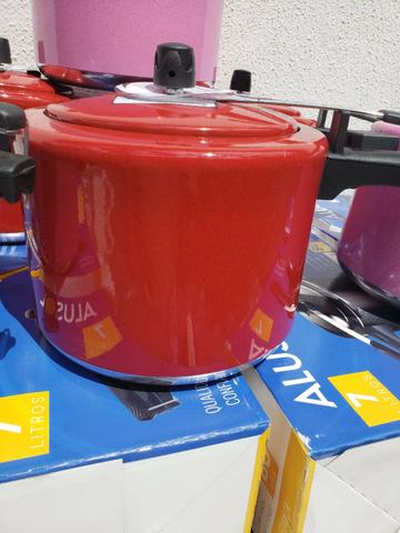 Panela de pressão 7 litros em promoção