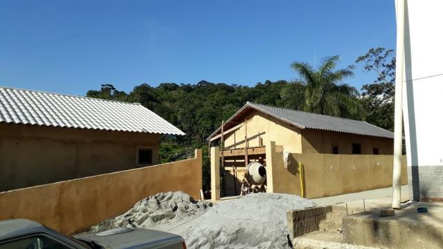 Casa em condomínio com 3 quartos -local tranquilo- Próximo ao Centro-Petrópolis - Foto 3