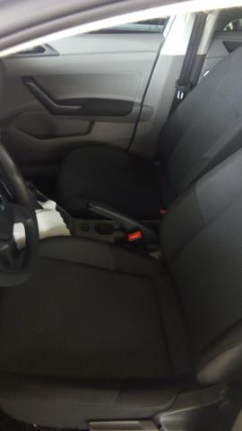 Vendo carro marcar Polo 2017)2018 - Foto 2