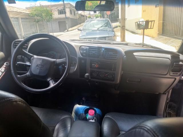 S10 09/09 CD Executive 2.8 4x4 Diesel - Foto 4