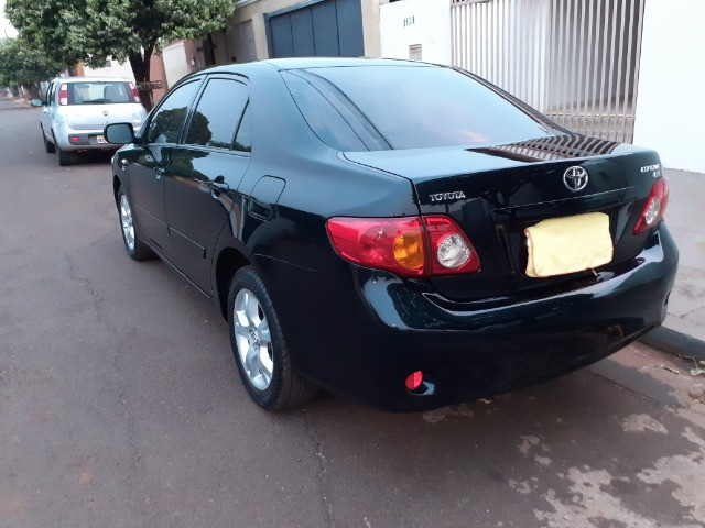 Corolla 1.8 GLI 16V Flex 4P Automatico - Foto 2