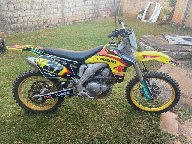 MOTO DE TRILHA RMZ 450 COM MOTOR DE LANDER