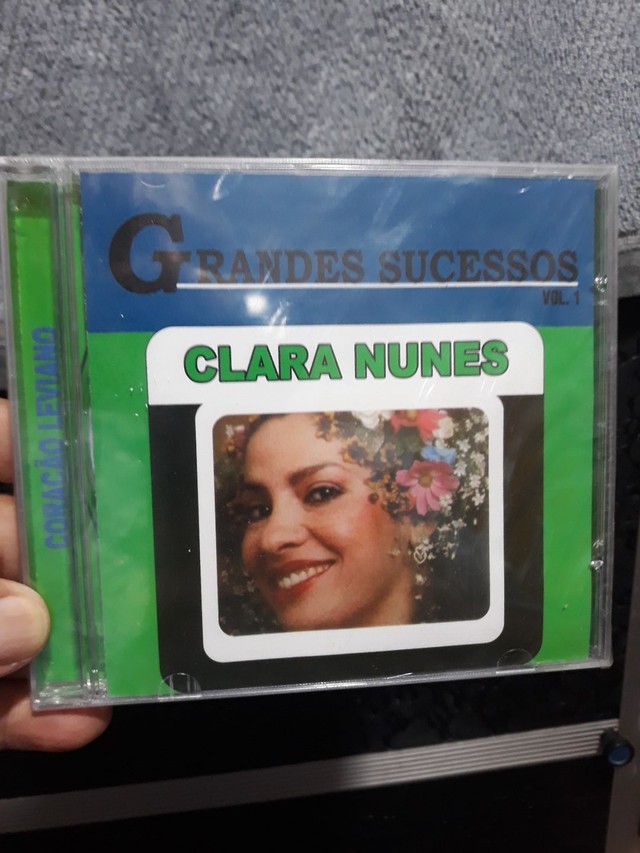 CD Clara Nunes, grandes sucessos Vol 01