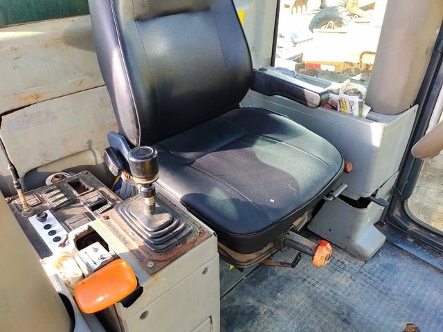 MOTONIVELADORA (RG 170B) New Holland  - Foto 4