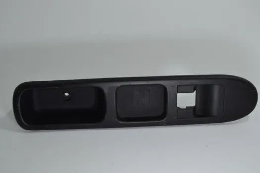 Moldura Botão Porta Dianteira Direita Peugeot 307 2007 2008