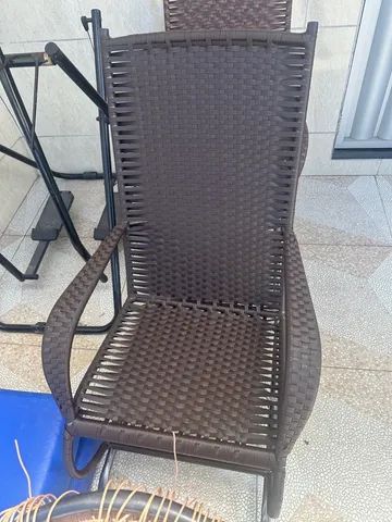 Cadeira de Balanço Nova Direto de Fábrica Marrom