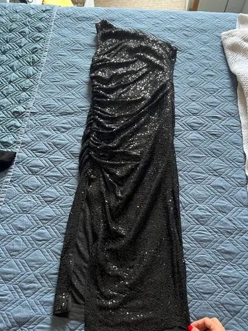 Vestido preto brilhoso da John John 