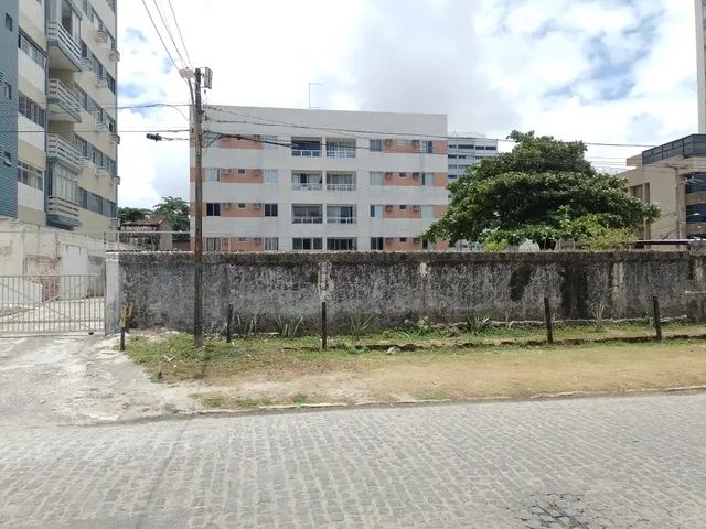 Apartamento em Piedade com 2qts, sendo 1 suíte, beira mar