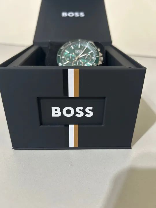Relógio Boss Masculino - Verde - Impecável  - Foto 3