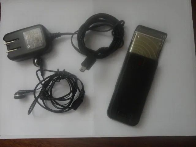 Vintage - Celular Motorola ZN-200 flip Desbloqueado usado funcionando - Foto 6