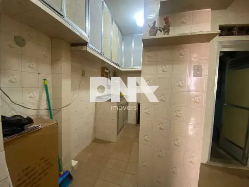 Apartamento - / Residencial / Copacabana