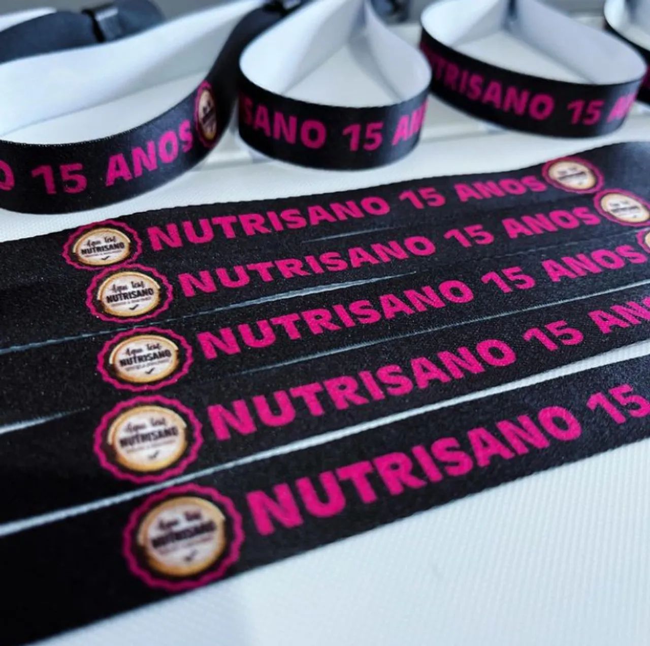 Pulseira de tecido evento com trava  - Foto 5