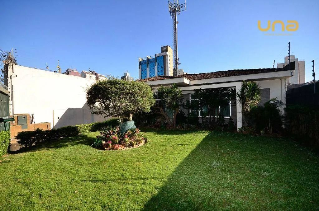 Casa comercial com 8 salas à Venda com 314 m² no Centro de Curitiba/PR - Foto 4