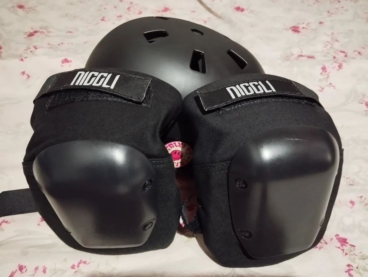 Joelheiras e cotoveleiras para patins / skate  - Foto 6