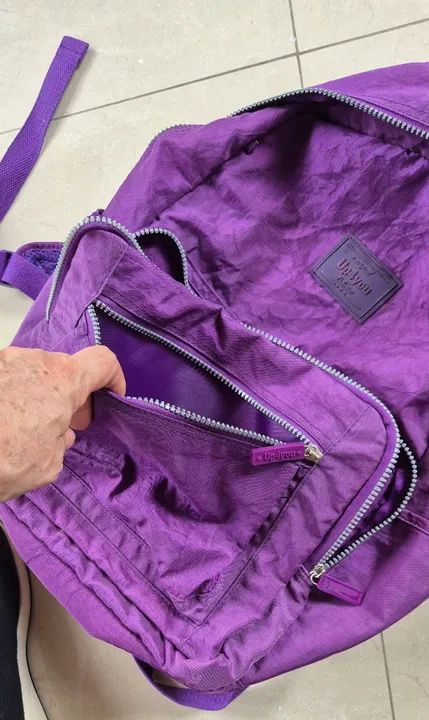 Mochila escolar ótimo estado - Foto 4