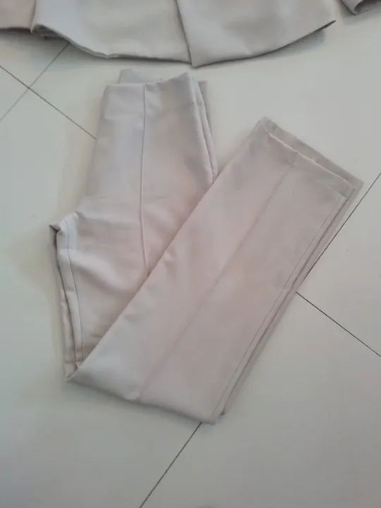 Blazer e Calça  Social Feminina Semi-novo - Foto 3