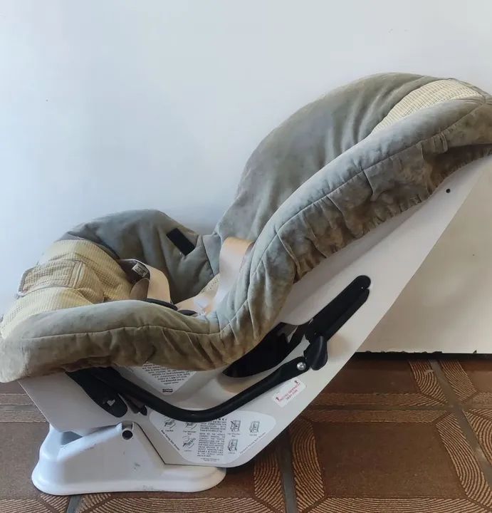 Cadeira de Carro importada 2 a 18 kilos  - Foto 3