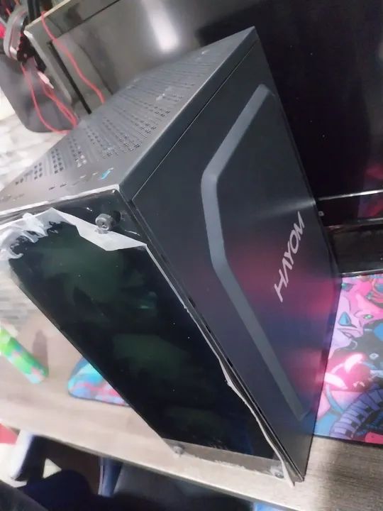 Gabinete Gamer HAYOM com 3Fan LED RGB+ fonte real 550w azza