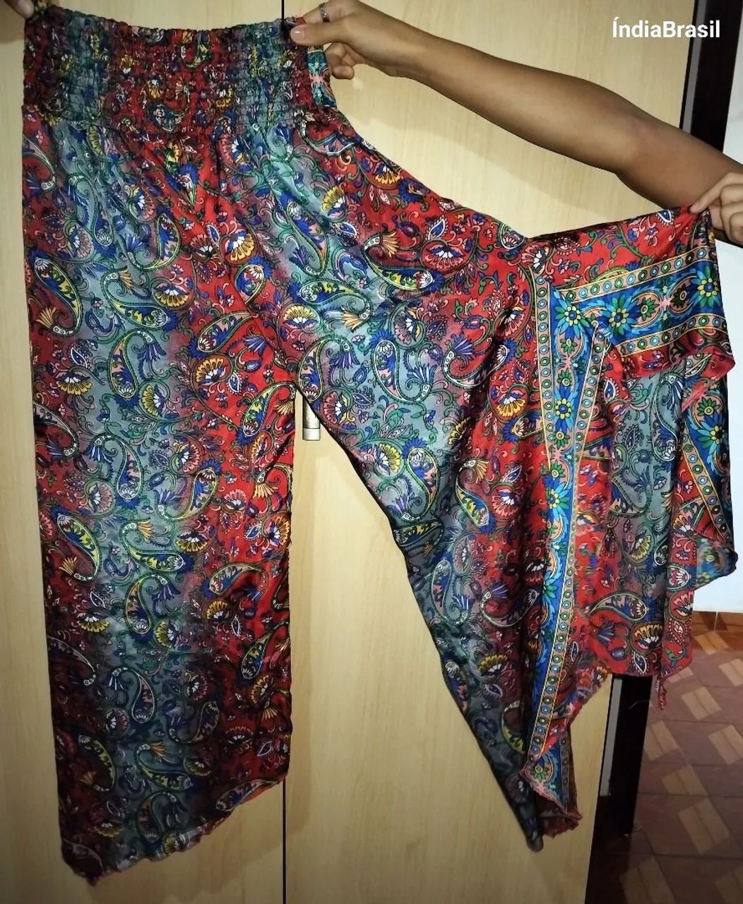 Calça Indiana Pantalona estampada