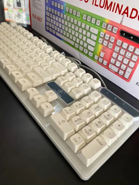 TECLADO GAMER ILUMINADO KAPBOM KA-667 - Foto 4