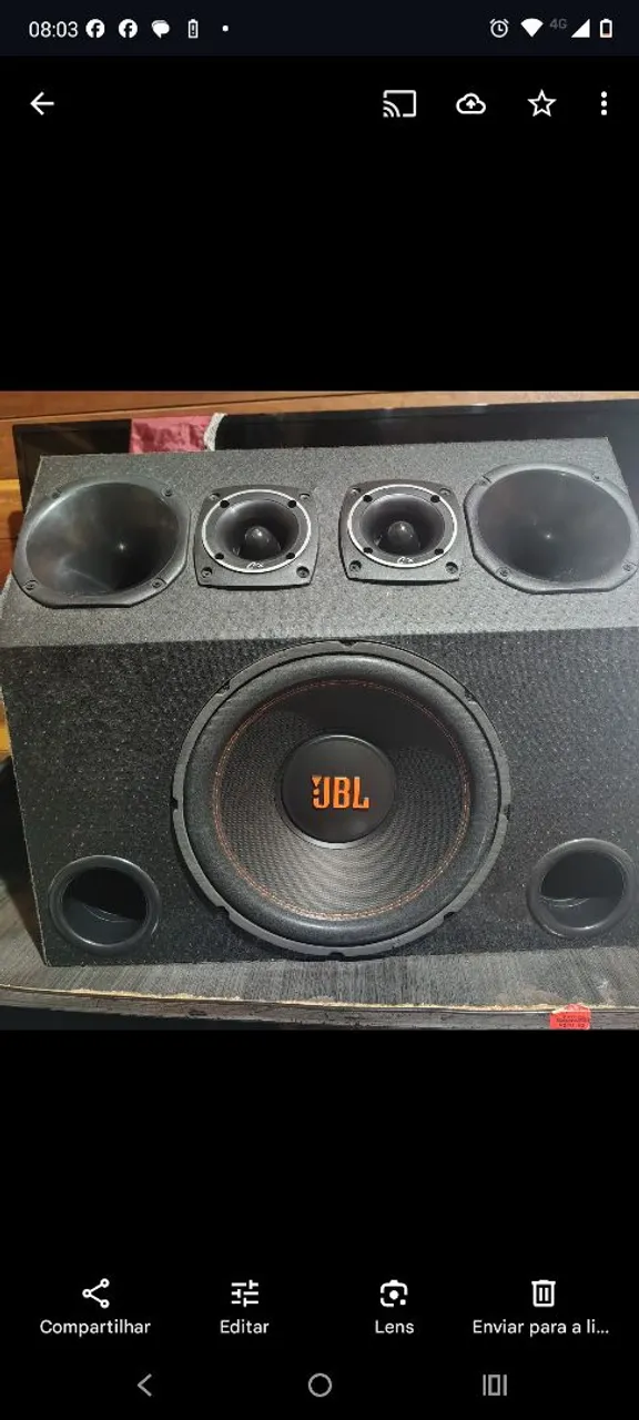 Caixa de Som JBL com 3 vias trio mais módulo .