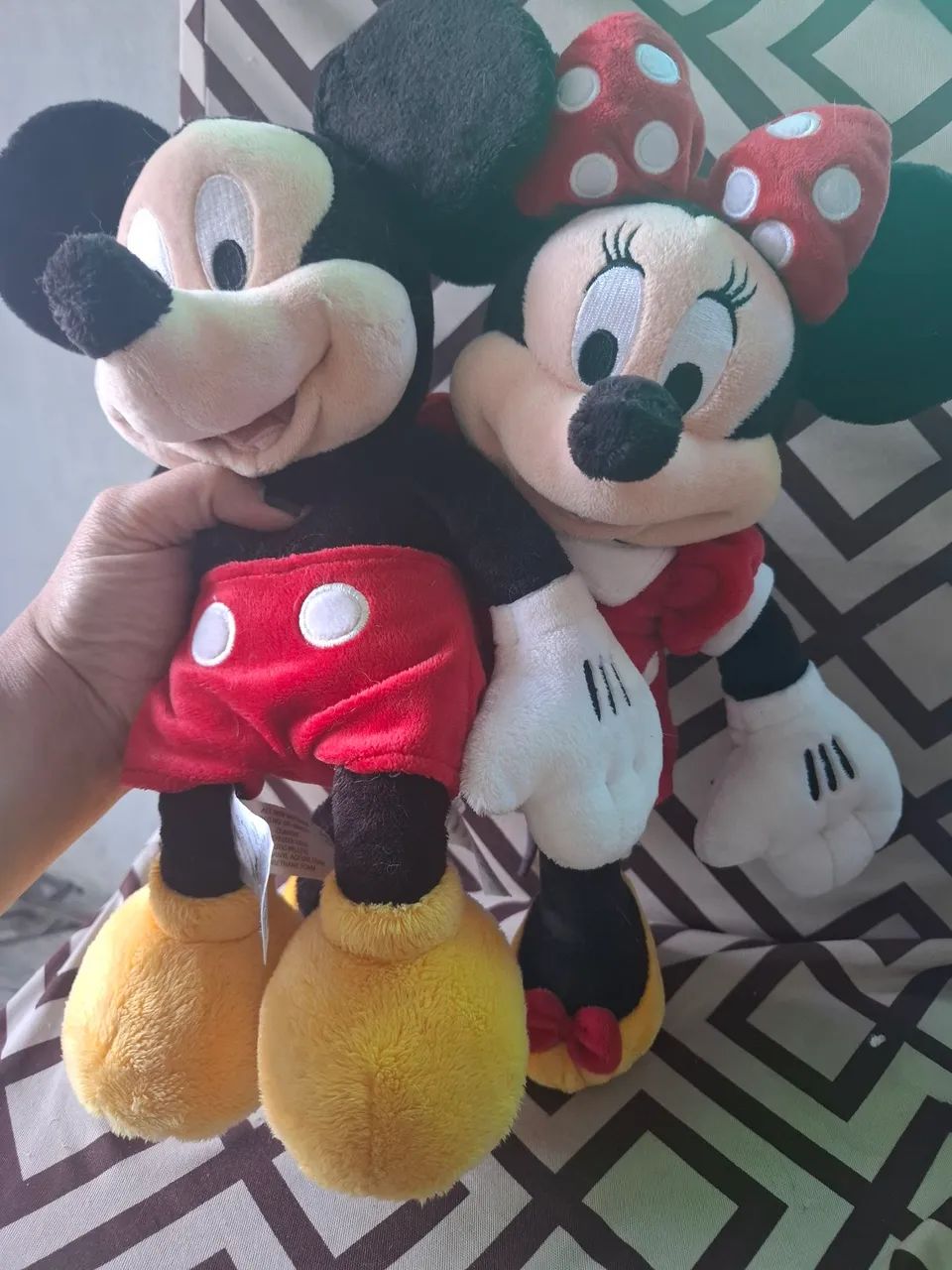 Boneca Minnie e Mickey 30 cm - Foto 4